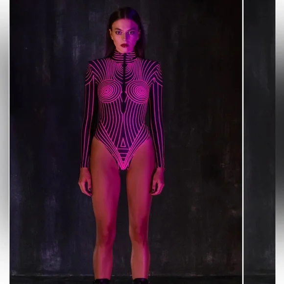 NWoT Badinka Maxima Pink Serious Bodysuit - Picture 3 of 6